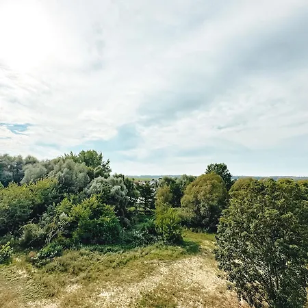 Charmante In Der Naehe Von Neubrandenburg Appartamento