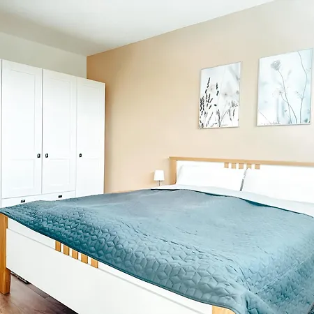 Appartamento Charmante In Der Naehe Von Neubrandenburg